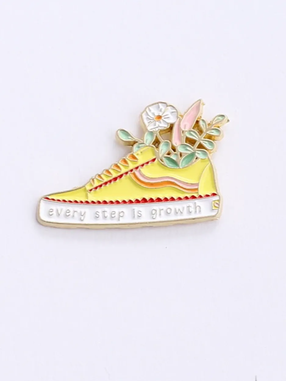 Converse  Pin Badge