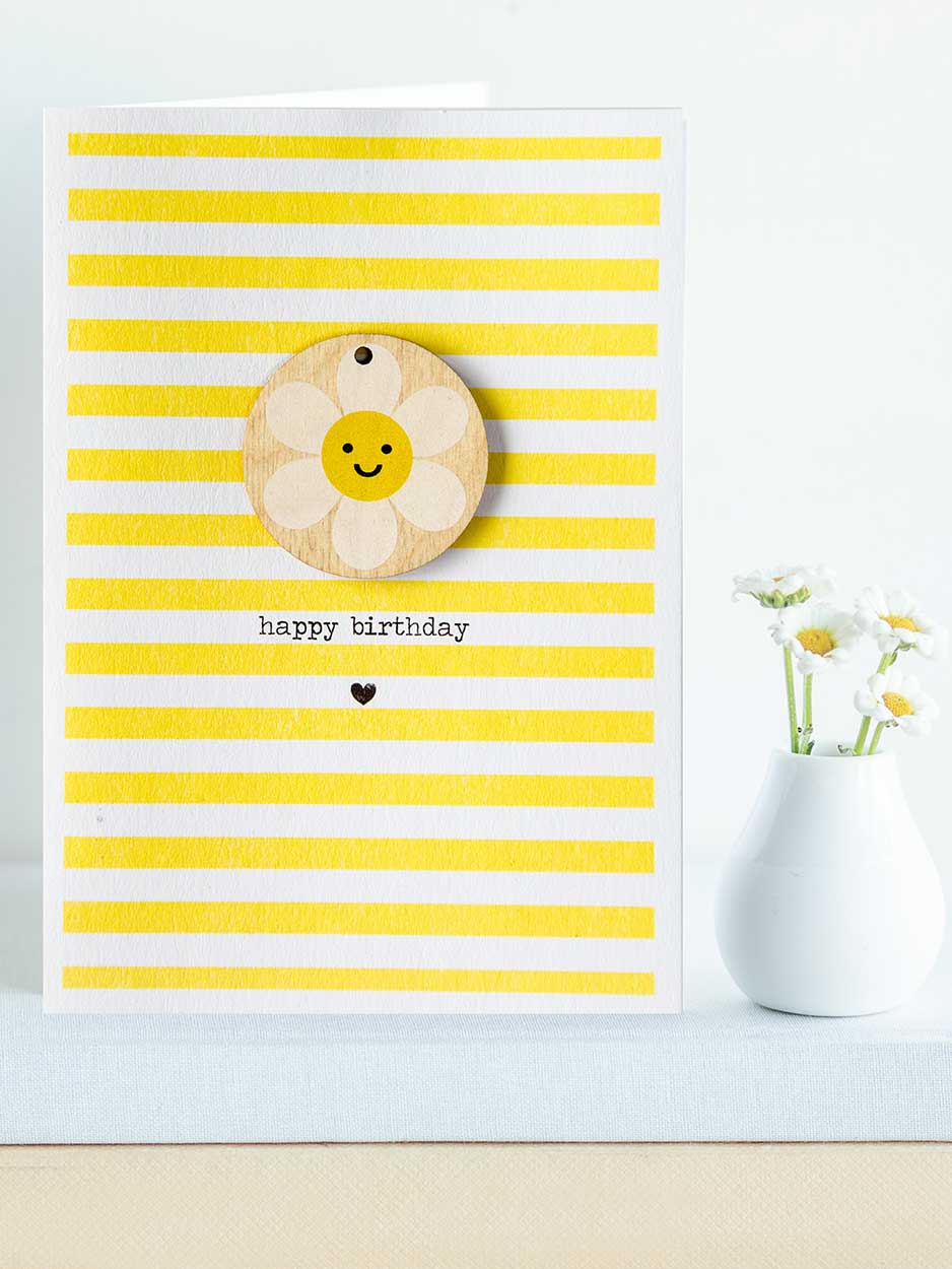 Happy Birthday Card With Wooden Daisy Decoration - Striped - Image 2